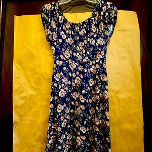 Juniors flower print navy flower dress